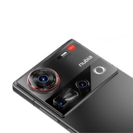 Nubia Z70 Ultra – Puissance, Élégance et Innovation au Rendez-vous !